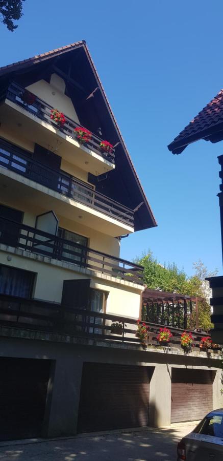 Apartament Kalinderu K1 Bușteni Bagian luar foto